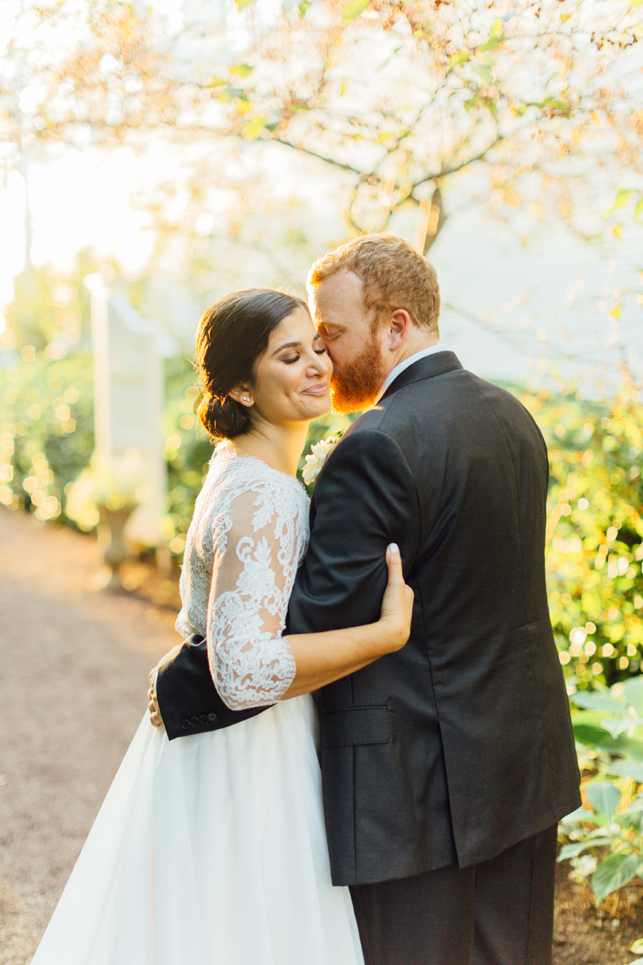 the-inn-at-leola-wedding-lancaster-pennsylvania-wedding-photographer-rebeka-viola-photograhy (81).jpg