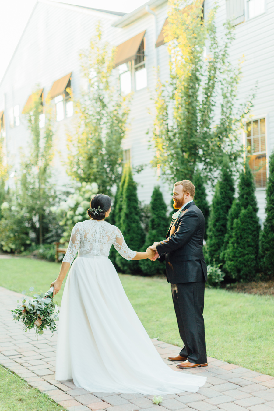 the-inn-at-leola-wedding-lancaster-pennsylvania-wedding-photographer-rebeka-viola-photograhy (90).jpg